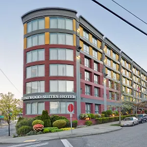 Homewood By Hilton Downtown מלון